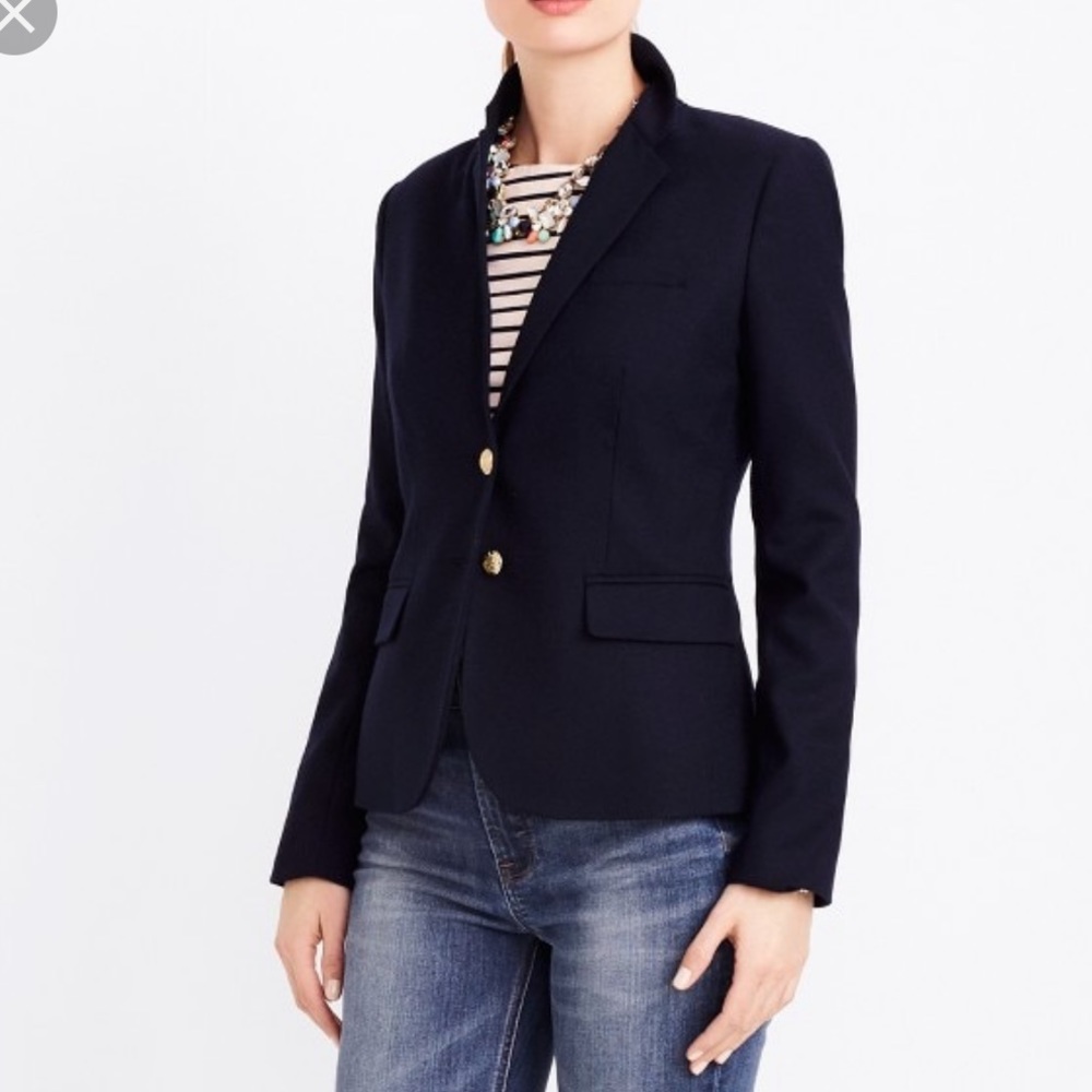 J. Crew schoolboy blazer in navy wool stretch 6P